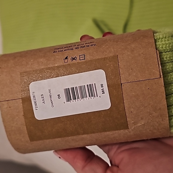 NWT Mara Hoffman scarf, Beanie and fingerless gloves set - Picture 2 of 6